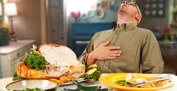 7 Thói quen ăn cơm vô tình làm hại đến cơ quan tiêu hóa