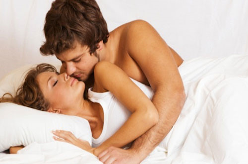 10 Vùng nhạy cảm của nàng bạn cần biết khi quan hệ vợ chồng