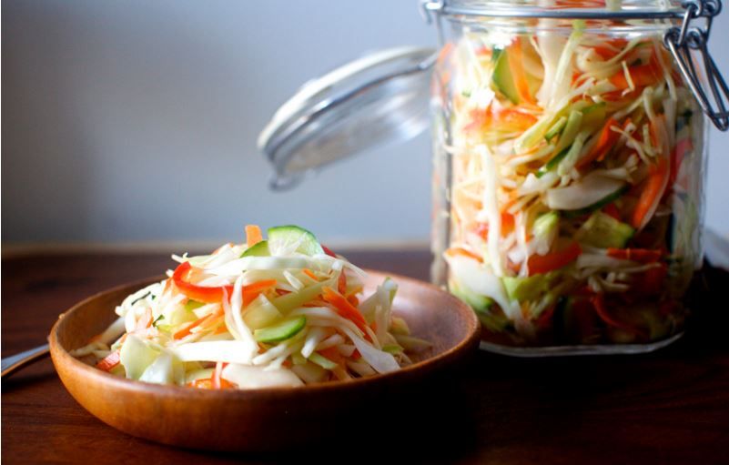 Công dụng và cách làm món Bắp cải chua ngọt