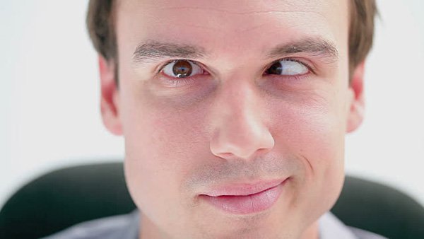 Điều chỉnh mắt lé khó hay dễ