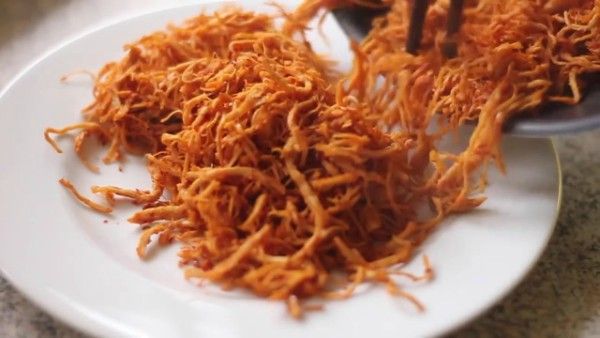 Hướng dẫn cách làm món gà tán sợi