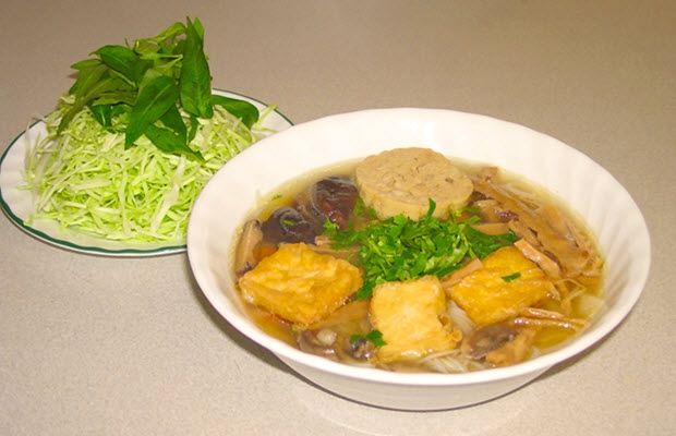 Công dụng và cách làm món măng hầm đậu phụ