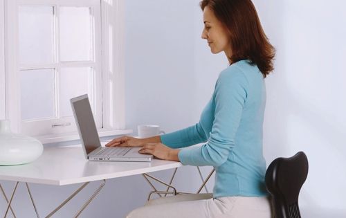 Ngồi thẳng lưng